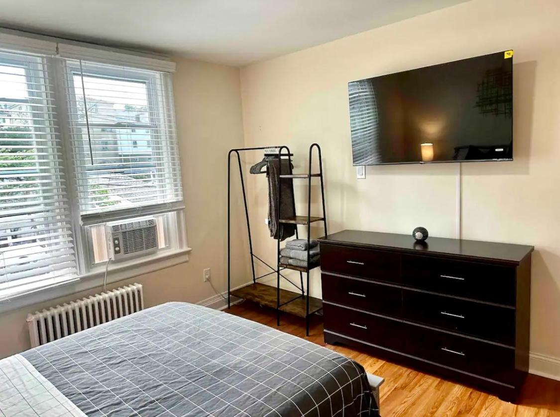 Hotel 8-A Diamond In Yonkers, Ny Zewnętrze zdjęcie