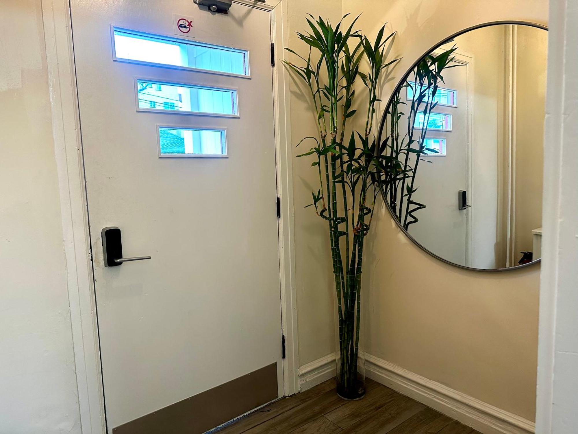 Hotel 8-A Diamond In Yonkers, Ny Zewnętrze zdjęcie